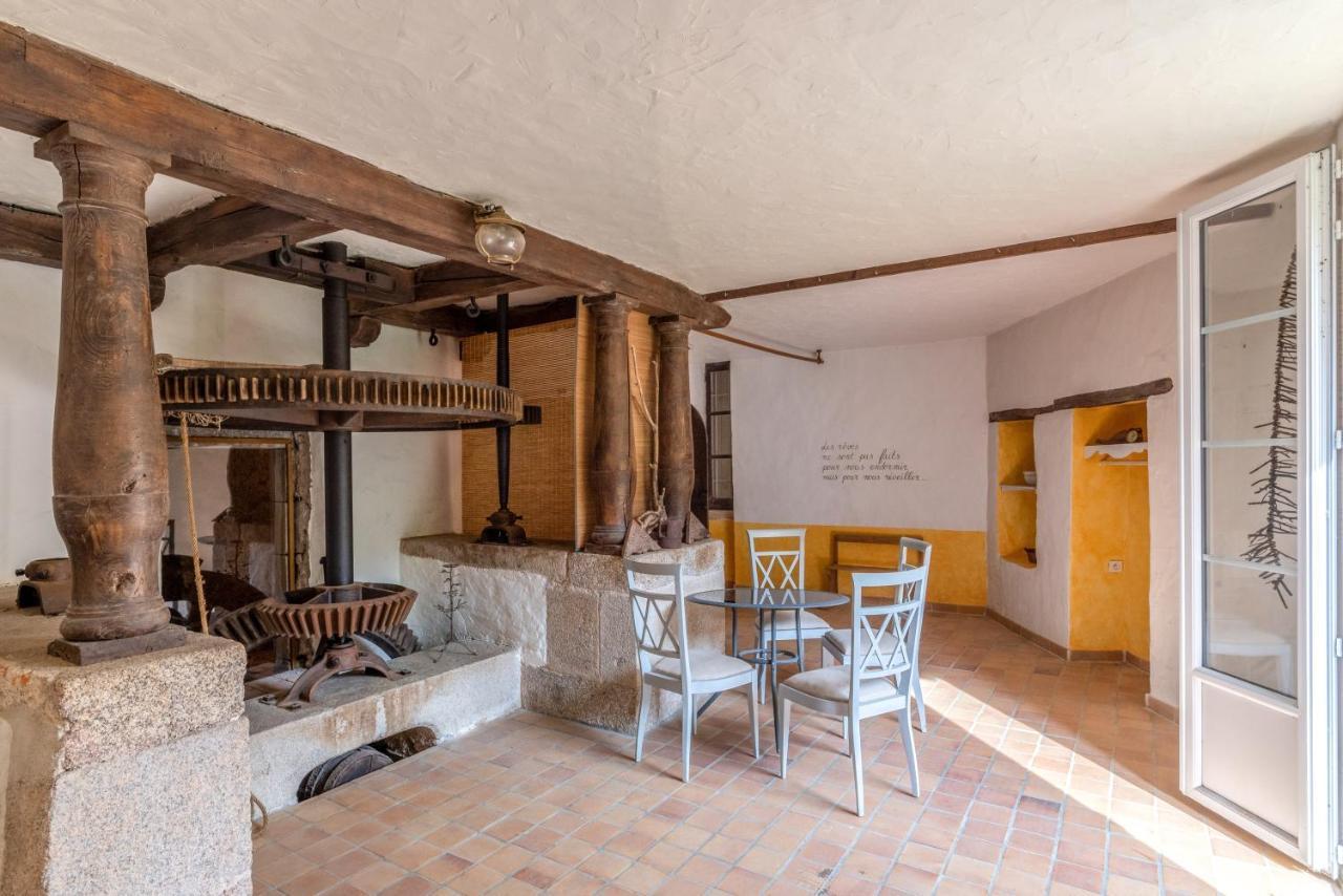 Le Moulin De Pilet Vila Mortagne-sur-Sevre Exterior foto