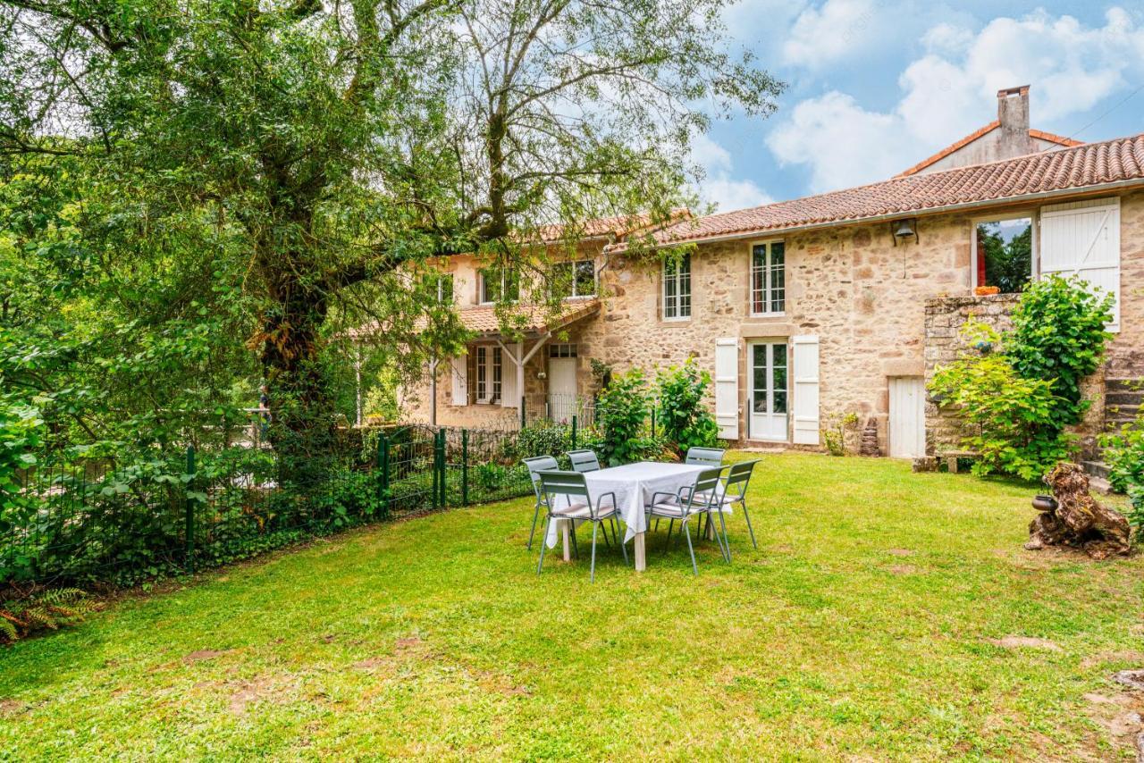 Le Moulin De Pilet Vila Mortagne-sur-Sevre Exterior foto